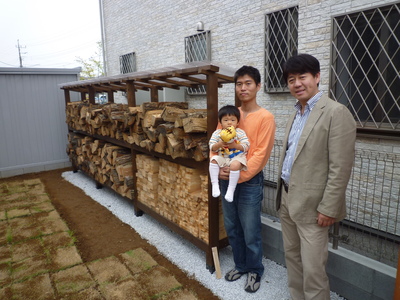 薪棚を造りました 埼玉県越谷市の家づくり舎ファミリー